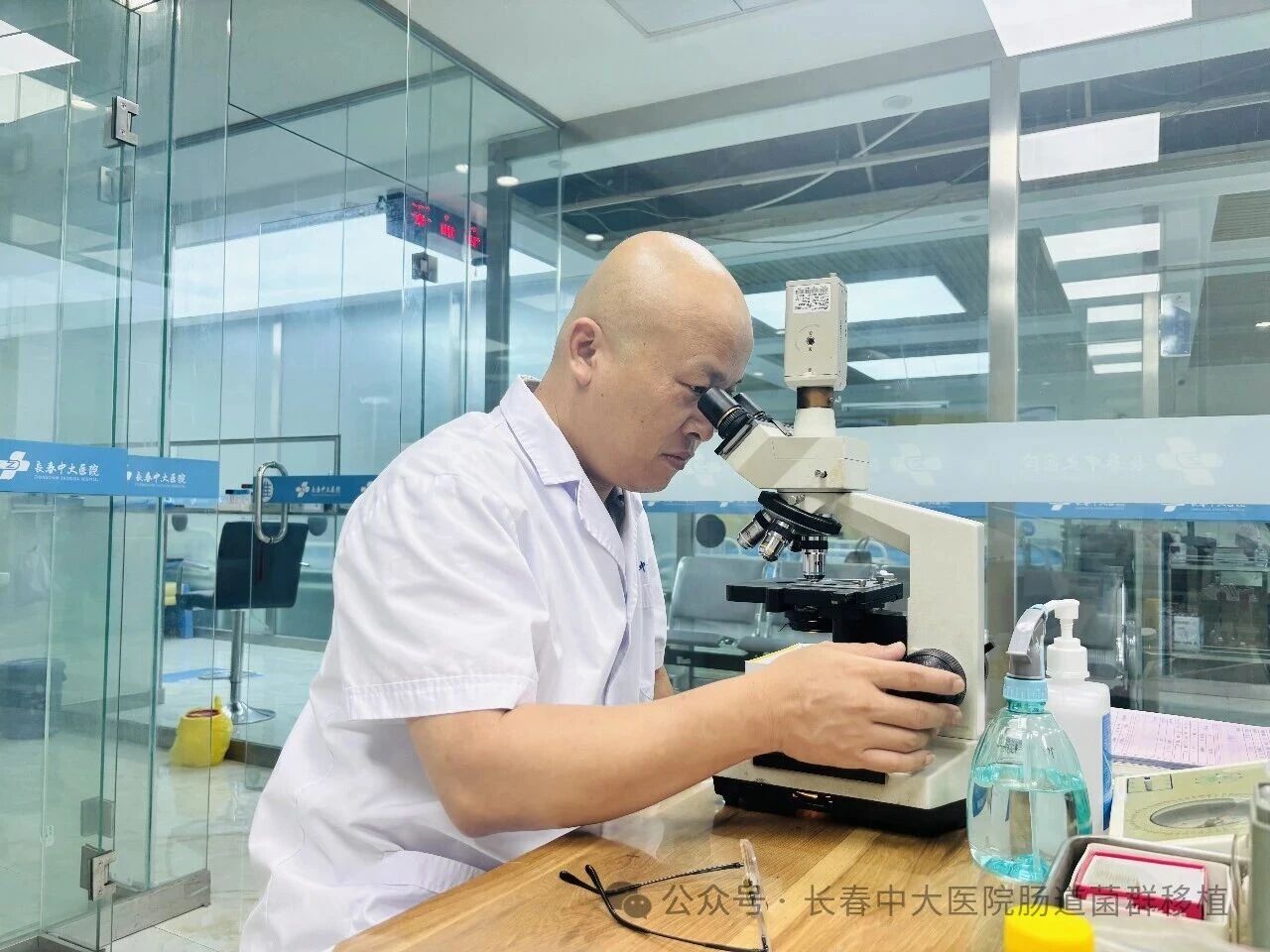 桂林市|高朋磊医师：左手男科临床，右手肠道菌群移植深入研究